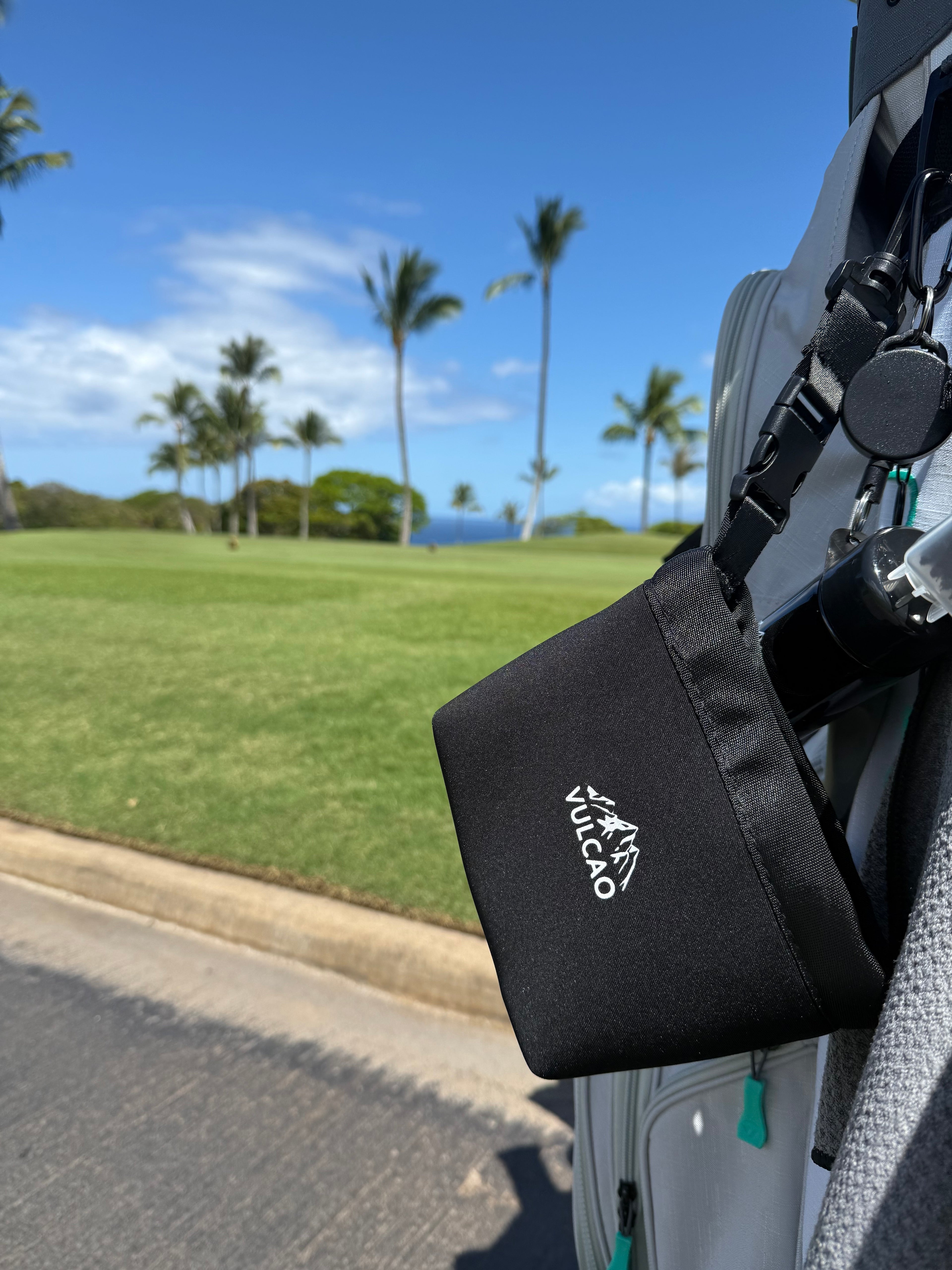 Premium Golf Club Cleaning Waterproof Pouch & Brush Set