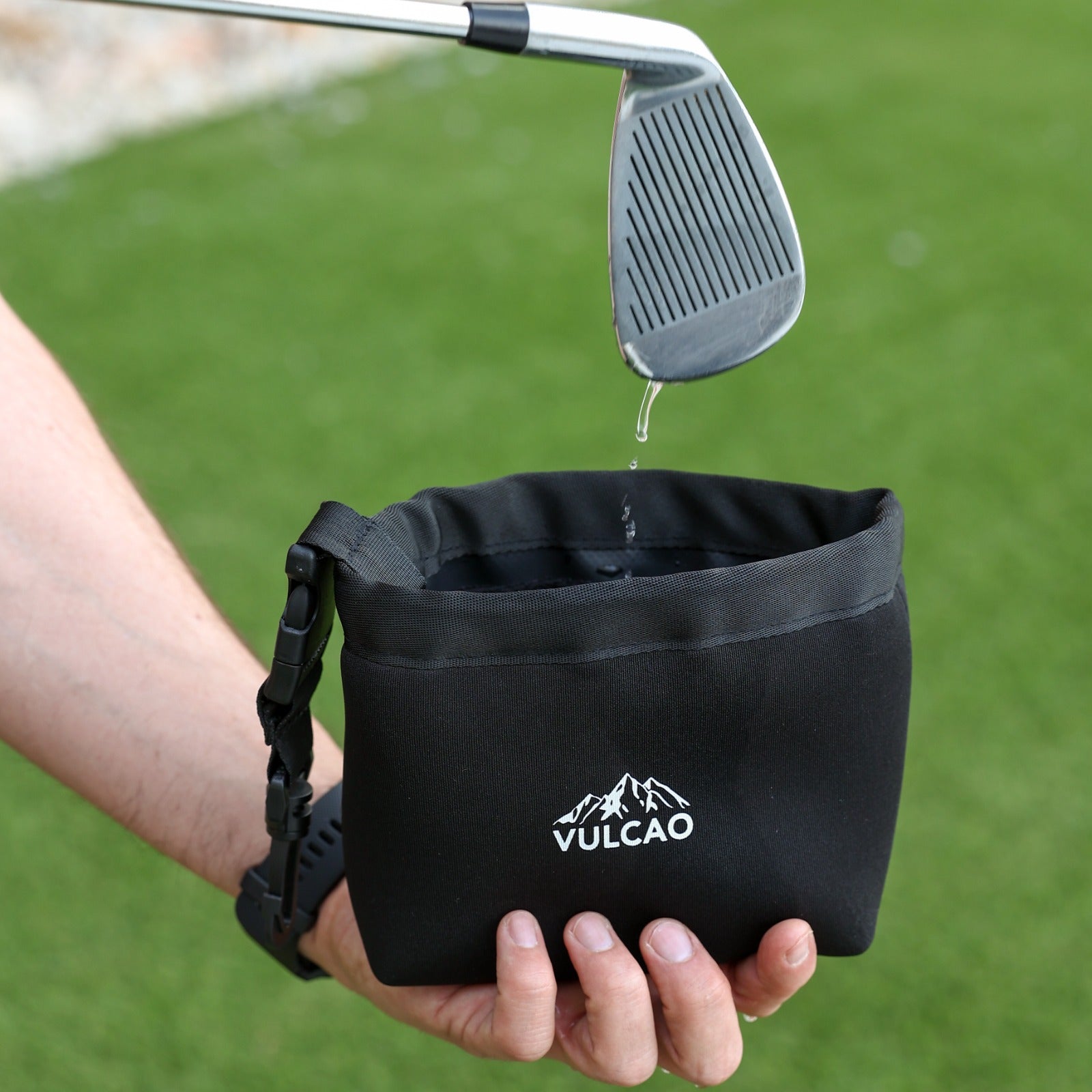 Premium Golf Club Cleaning Waterproof Pouch & Brush Set