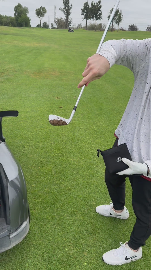 Golf Club Cleaning Bag & Brush Set